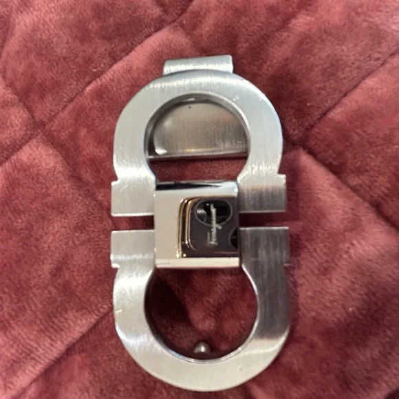 Salvatore Ferragamo Shiny Silver Belt Buckle Salvatore Ferragamo Silver&Grey Belt Buckle For 1.38 main image 3